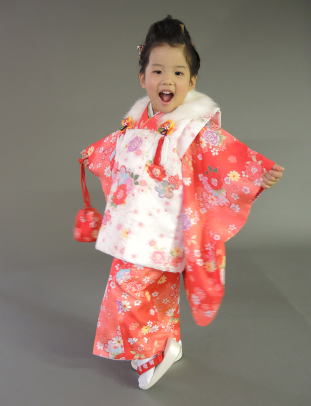 七五三レンタル 3歳・女の子 赤ぼたん